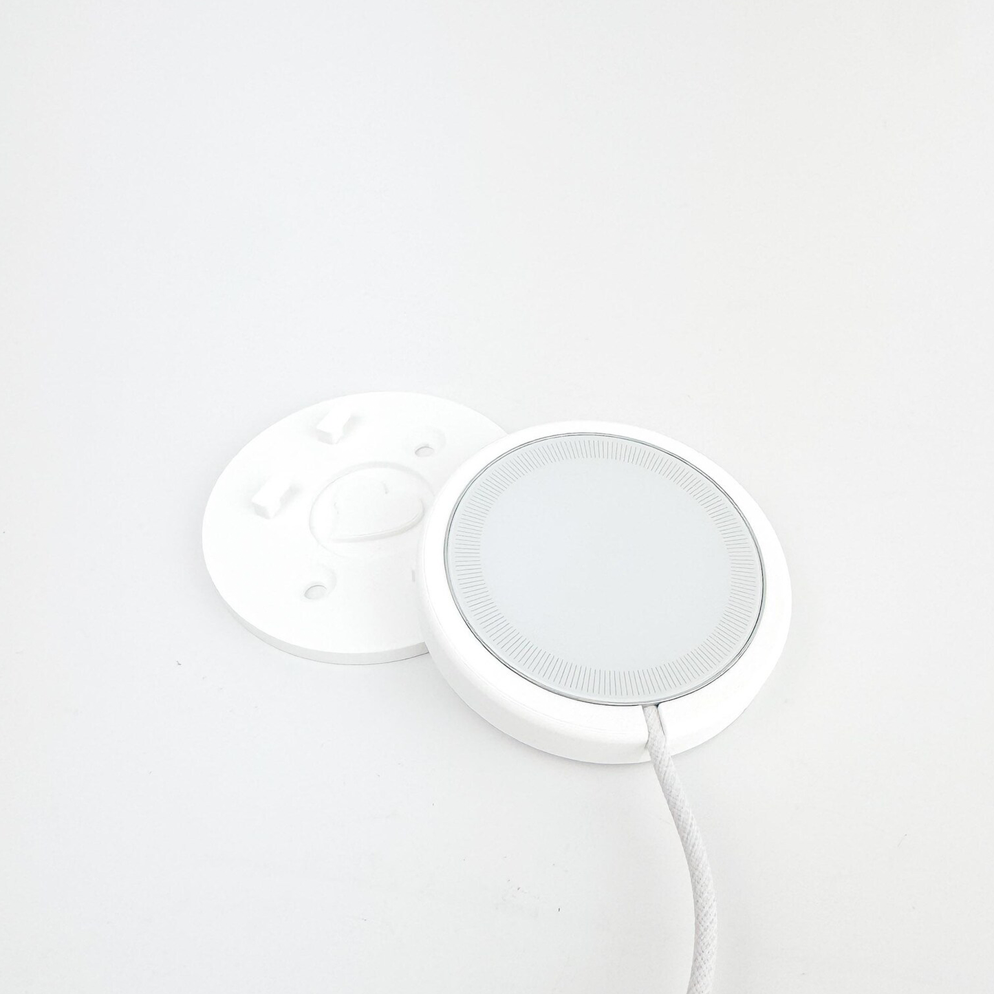 Mountable Magnetic Wireless Charging Station, Multi-Scenario Fast Induction Charger With Detachable Base For Smartphones